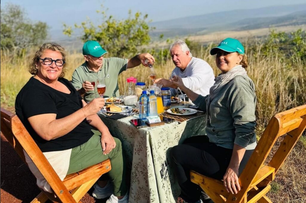 Hot Air Balloon in Rwanda by EastLens Safaris (4)